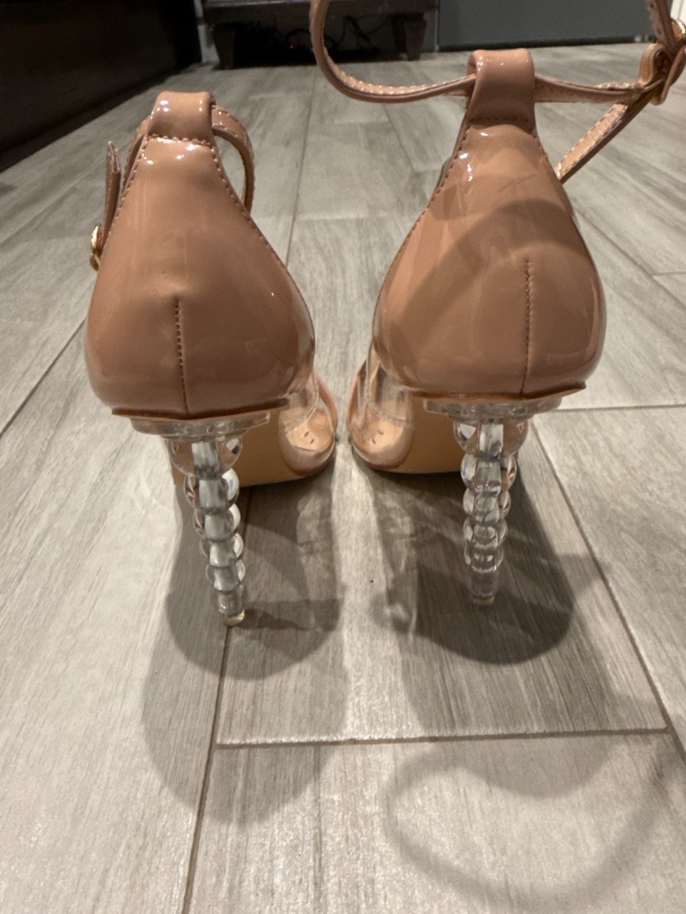Heels - Picture 3 of 5